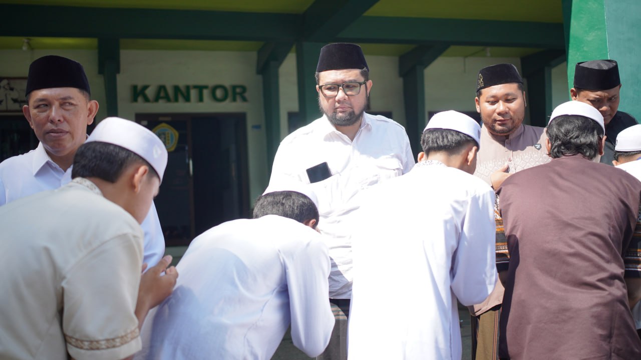 Apel Perdana Pasca Idul Fitri 1447 H, MA Zaha 1 Genggong Gelar Halal Bihalal Penuh Kehangatan